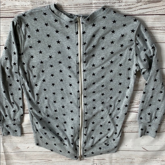 Girls 3/4 length sleeve top size medium, 10 - Picture 4 of 6